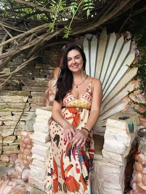 Hóspede no Trono de Pedra