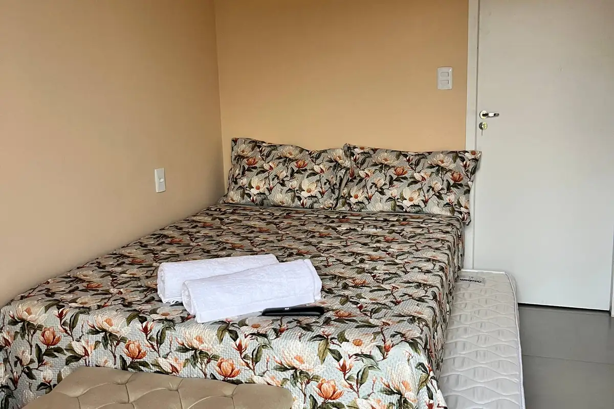 Cama de casal do Quarto Triplo Superior